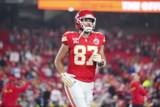 Travis Kelce in kansas