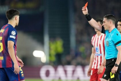 Cubarsi being shown red card in 2-0 defeat to Atleti in first leg of 2025/26 UEFA Champions League