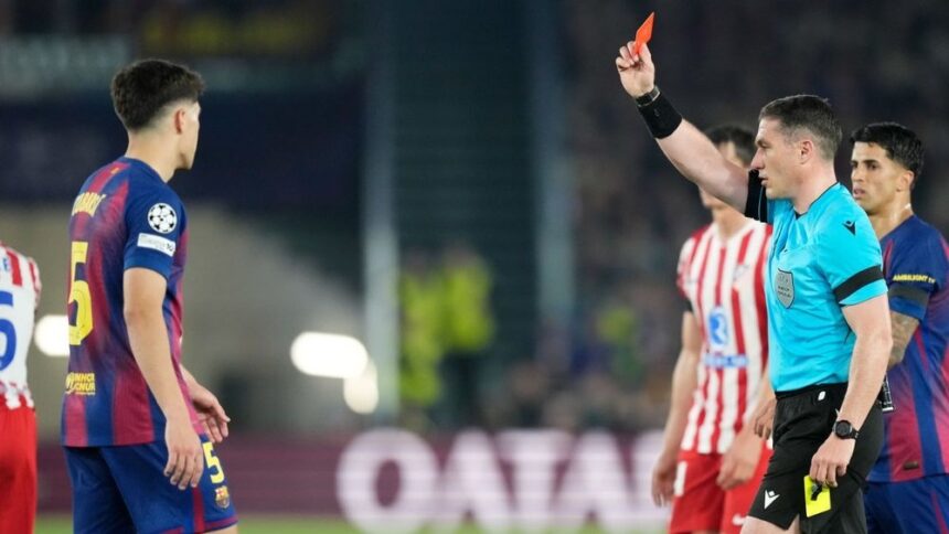 Cubarsi being shown red card in 2-0 defeat to Atleti in first leg of 2025/26 UEFA Champions League