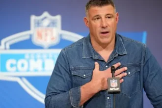 New England Patriots head coach Mike Vrabel