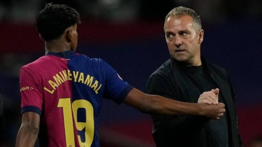 Lamine Yamal moves past Hani Flick after substitution