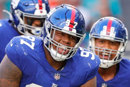 Defensive tackle Dexter Lawrence IIpassed his physical with the Cincinnati Bengals