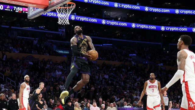 LeBron scores 28, leads short-handed Lakers past Durant's Rockets again 101-94 for 2-0 series lead