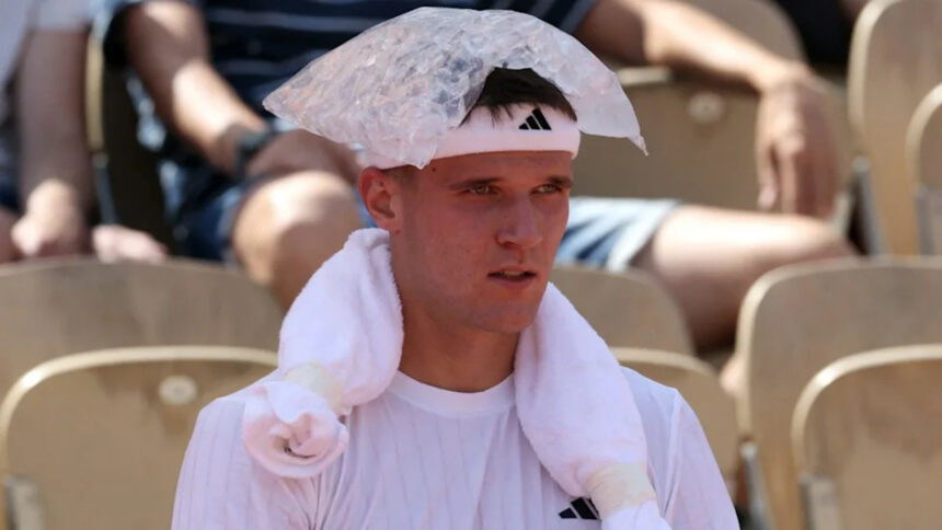 Jakub Mensik is into the French Open third round for the first time
