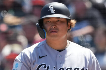 Munetaka Murakami (hamstring) expected to miss a couple weeks.