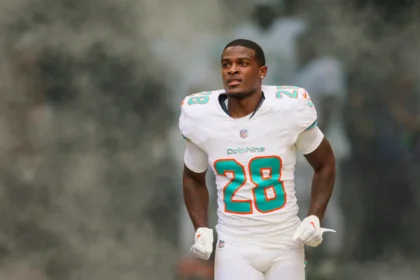 Dolphins, De'Von Achane agree 4-year extension