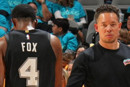 Mitch Johnson says De’Aaron Fox will still have the ball in his hands at the end of tomorrow’s game