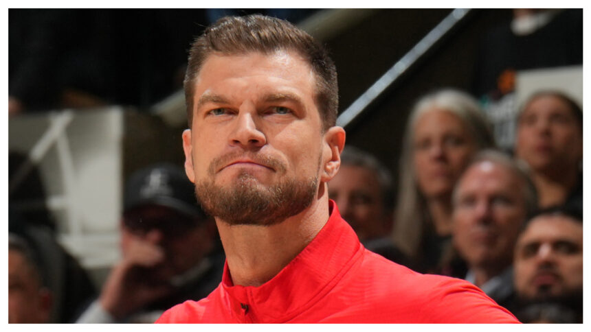 Chicago Bulls are hiring Tiago Splitter as their new head coach