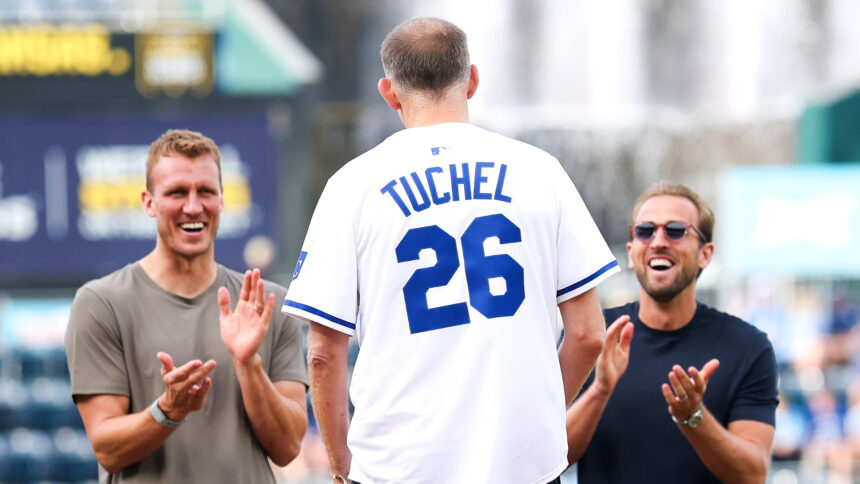 Thomas Tuchel threw the first pitch at the home of baseball team Kansas City Royals