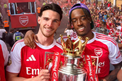 Declan Rice and Noni Maduekwe during Arsenal's victory parade