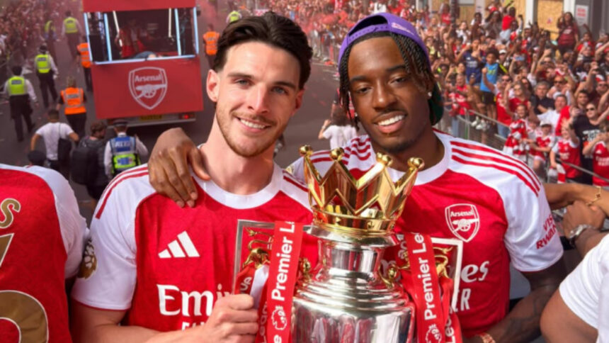 Declan Rice and Noni Maduekwe during Arsenal's victory parade