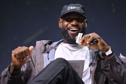 , LeBron James did not reveal his decision Thursday at a live taping of his podcast at Fanatics Fest, the annual sports lifestyle festival.