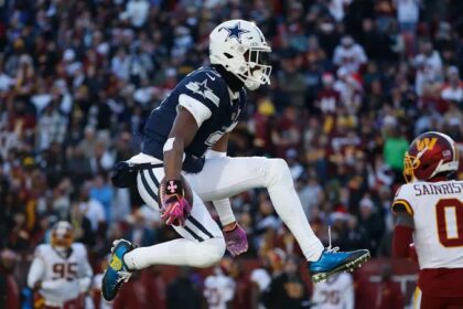 Dallas Cowboys wide receiver George Pickens (3) will officially play on the franchise tag in 2026