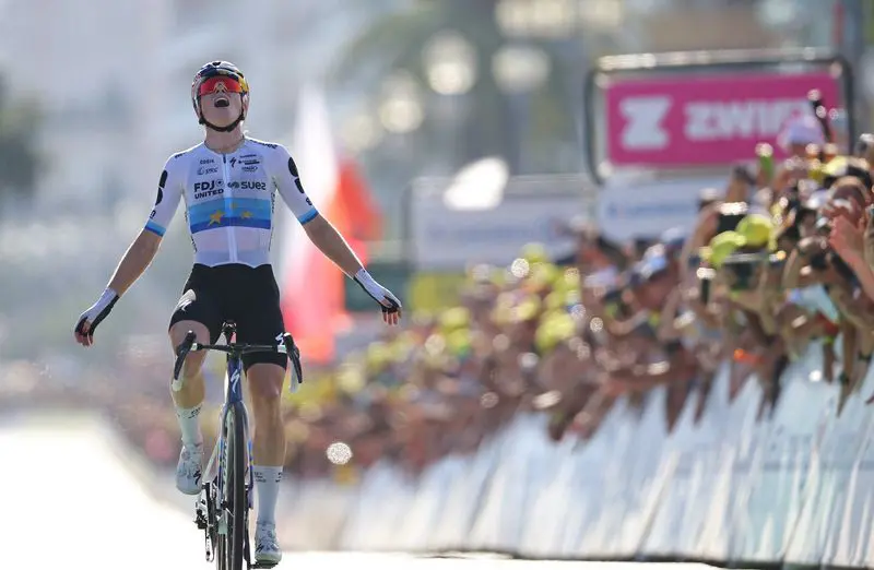 Tour de France Femmes - Stage 8 - Sisteron to Nice - Sisteron, France - August 8, 2026 FDJ United-Suez's Demi Vollering celebrates winning stage 8