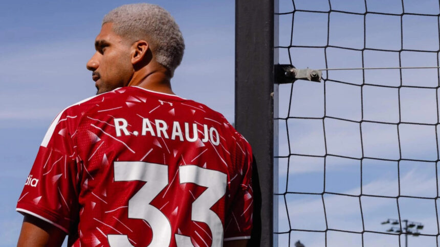 Ronald Araujo signs for Liverpool
