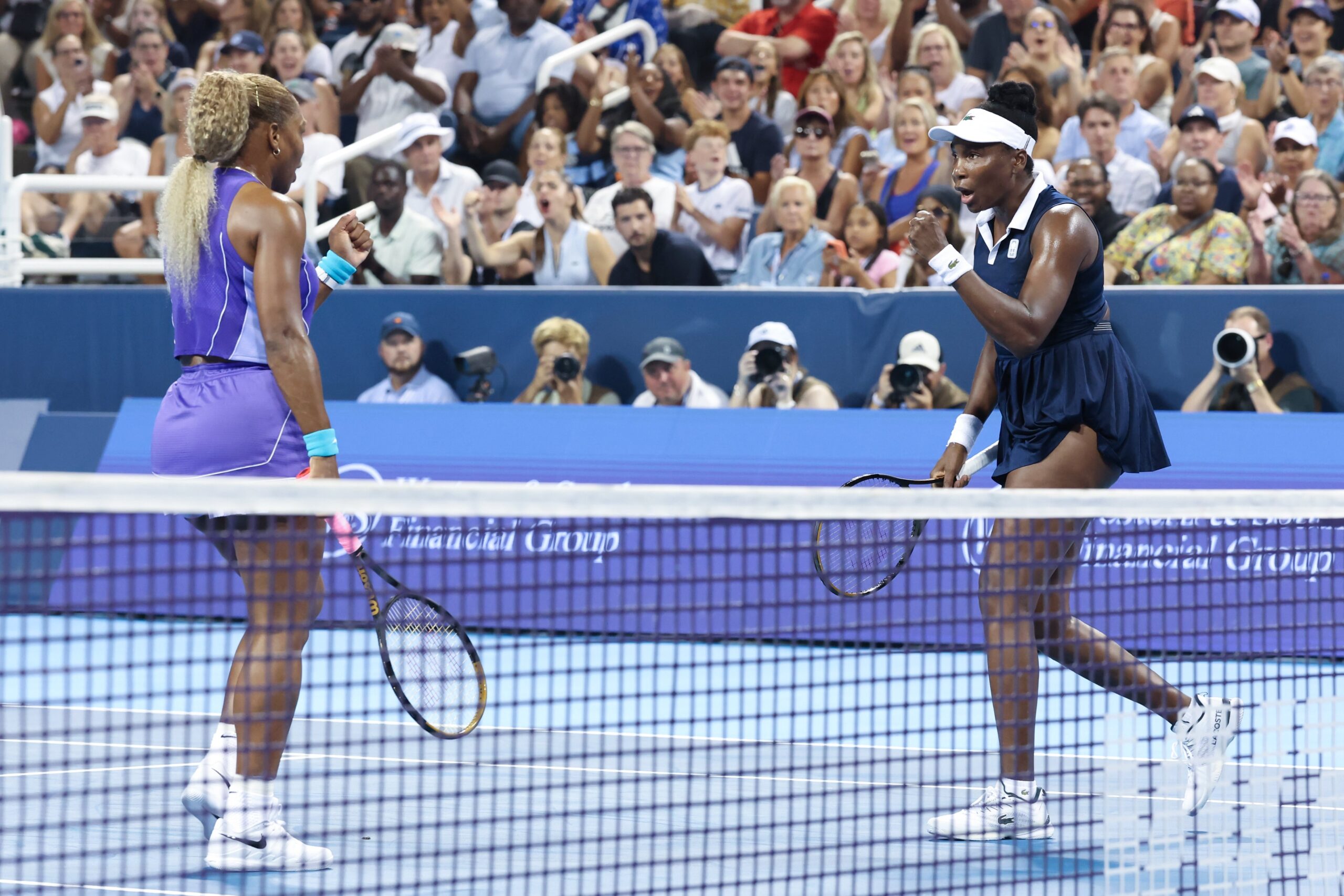 Venus and Serena Williams lose at Cincinnati Open